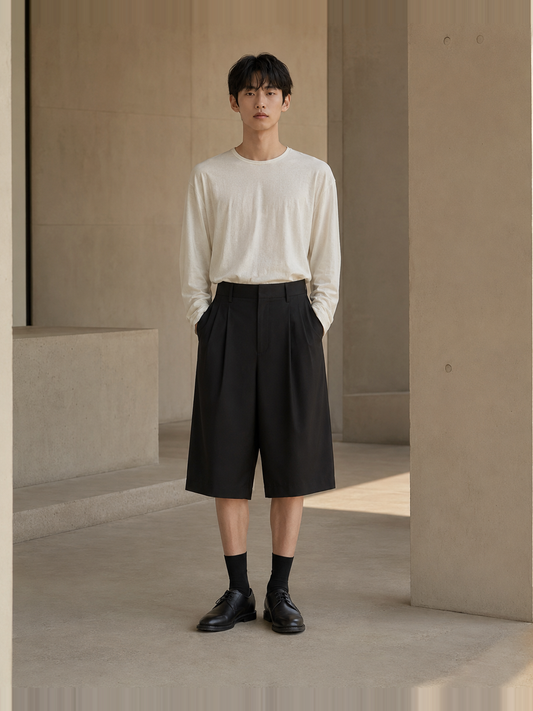 WIDE TUCK SHORTS